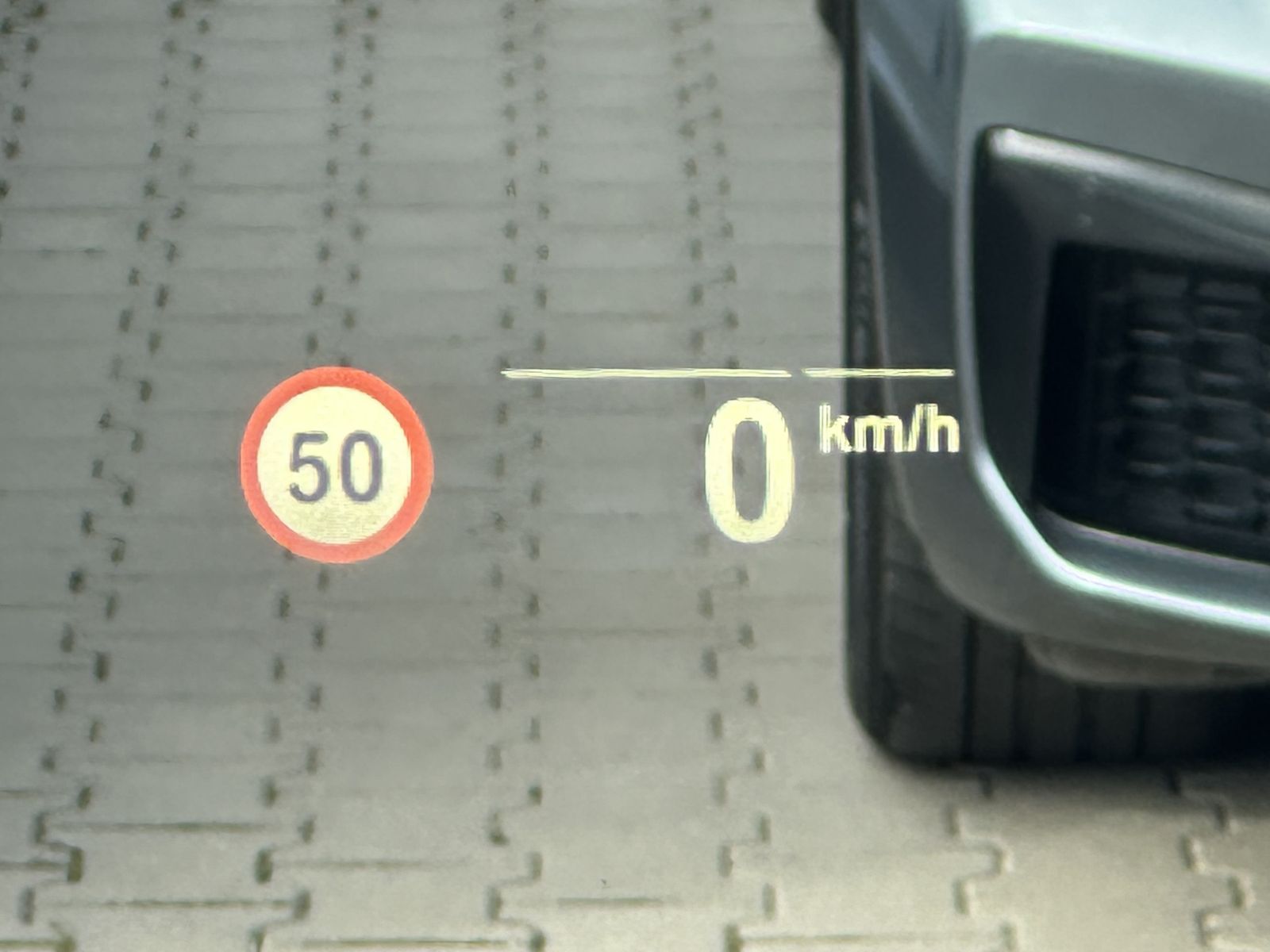 Fahrzeugabbildung BMW X5 xDrive45e M-Sport NAV+LASER+ACC+AHK+H/K+22ZO