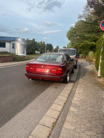 BMW E34 520i 24v tüv 10/25 Motorschaden