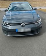 Volkswagen VW Golf 8 1.5 - Volkswagen Golf mit Benzin-Antrieb: Kleinwagen, 1.8