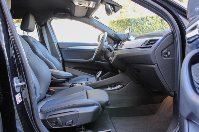 BMW X2 xDrive 18d M Sport / BUSINESS / H&K / DDC