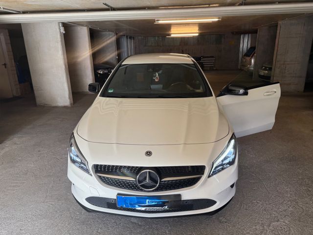 MERCEDES-BENZ CLA 200 Shooting Brake CLA 200 d DCT Shootin...