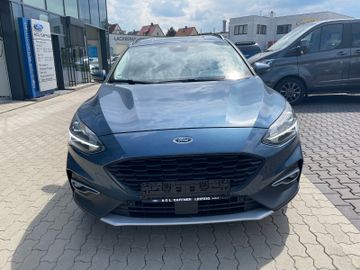 Fahrzeugabbildung Ford Focus Active Navi, Abstandstempomat, AHK, LED
