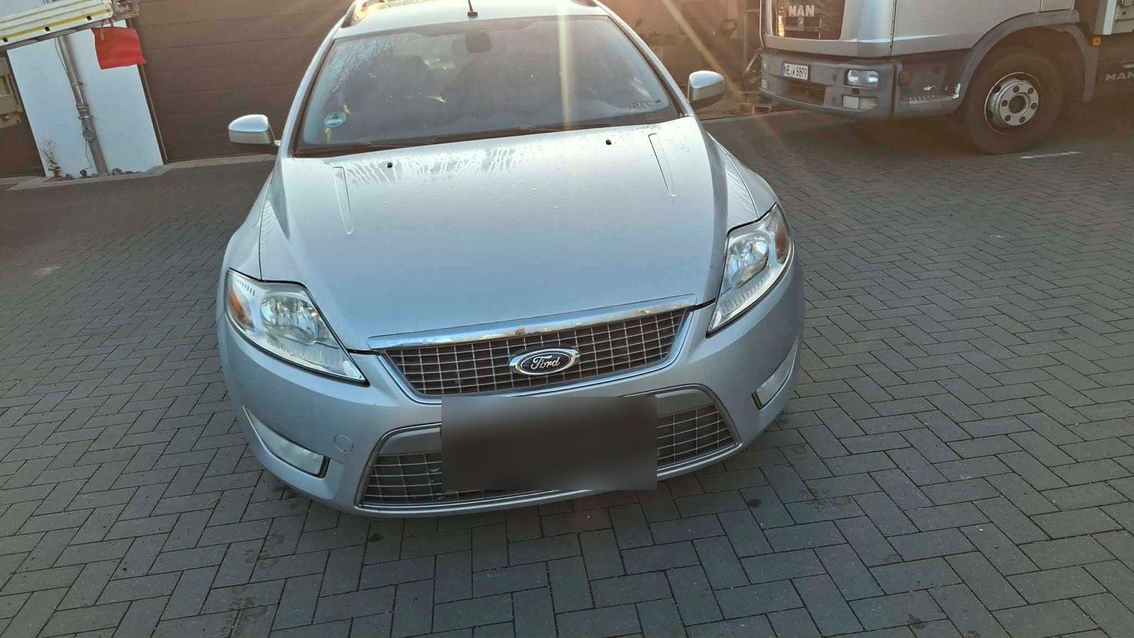 Ford Mondeo 2009 — photo 10