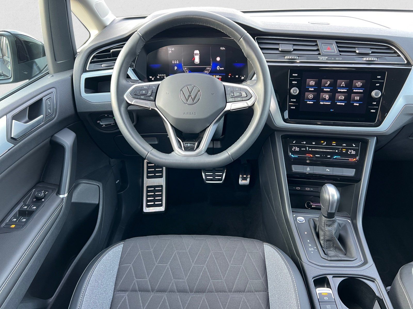 Volkswagen Touran - Bild 10