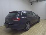 Volkswagen Passat Var. 2.0 TDI Business Navi LED AHK RFK - Volkswagen Passat: V