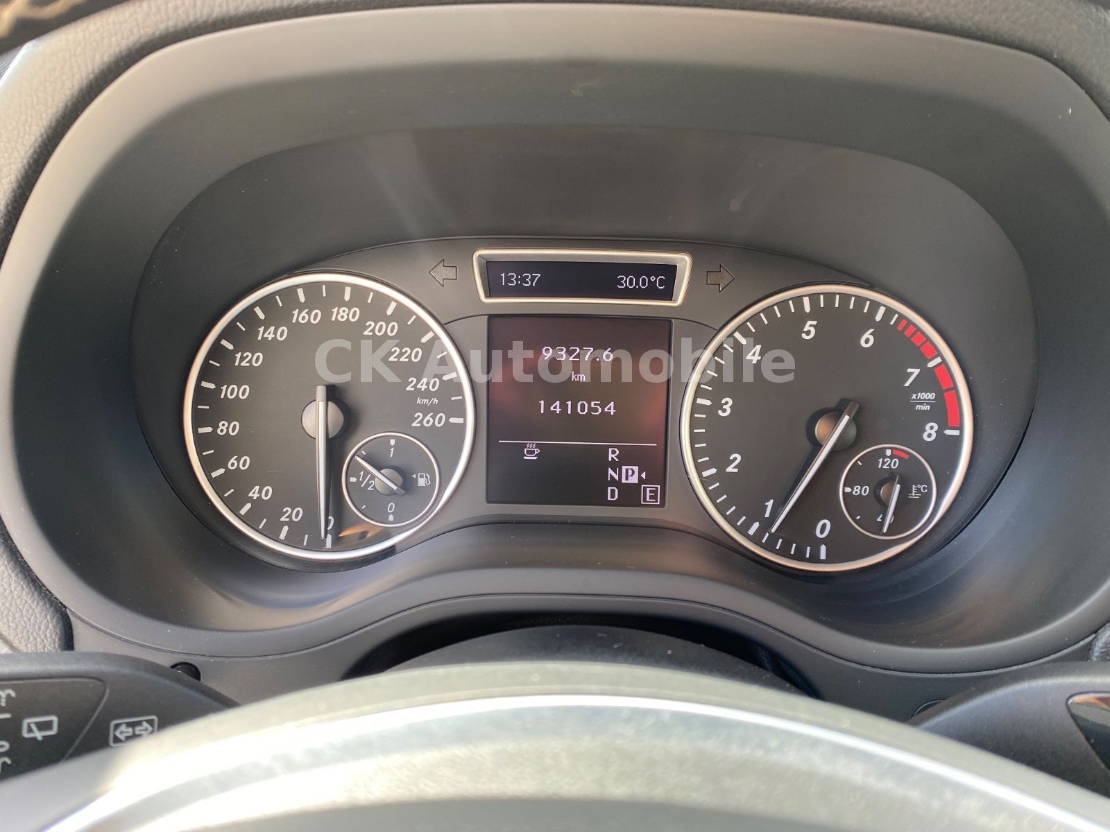 Fahrzeugabbildung Mercedes-Benz B200 Automatik Night-Paket/Leder/Bi-Xenon/Kamera