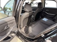BMW 330 - Vorschau Bild 13