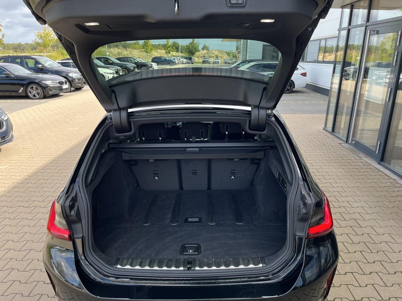 BMW 330 - Bild 34