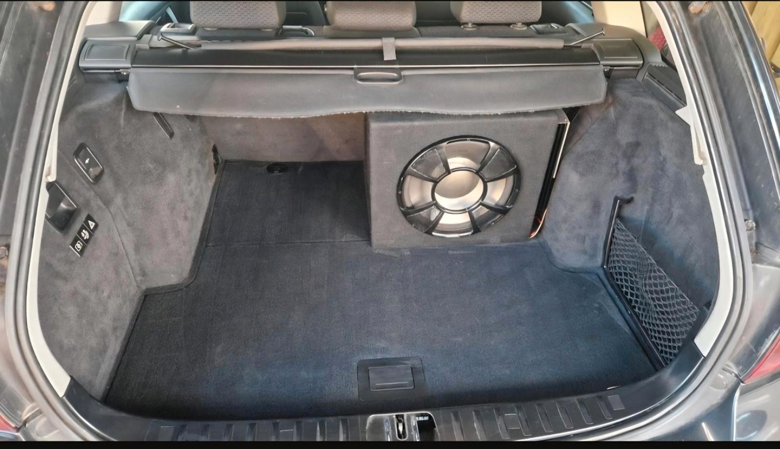 BMW 320 2011 — engine 1.995 cm³, 184 HP (135kW)