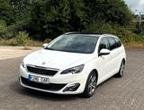 Peugeot 308 SW Allure*PANORAMA*NAVI**KAMERA*PDC*LED*ALU* - Peugeot 308 Gebrauchtwagen in Mönchengladbach