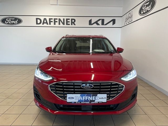 Fahrzeugabbildung Ford Focus Turnier Titanium MHEV LED Kamera Tempomat