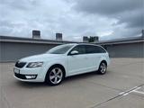 Skoda Octavia 2.0 TDI Style Combi Style
