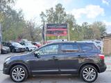 Nissan QASHQAI+2 2.0 *7-SITZER*LEDER*NAVI*XENON* - Nissan Qashqai+2: Van