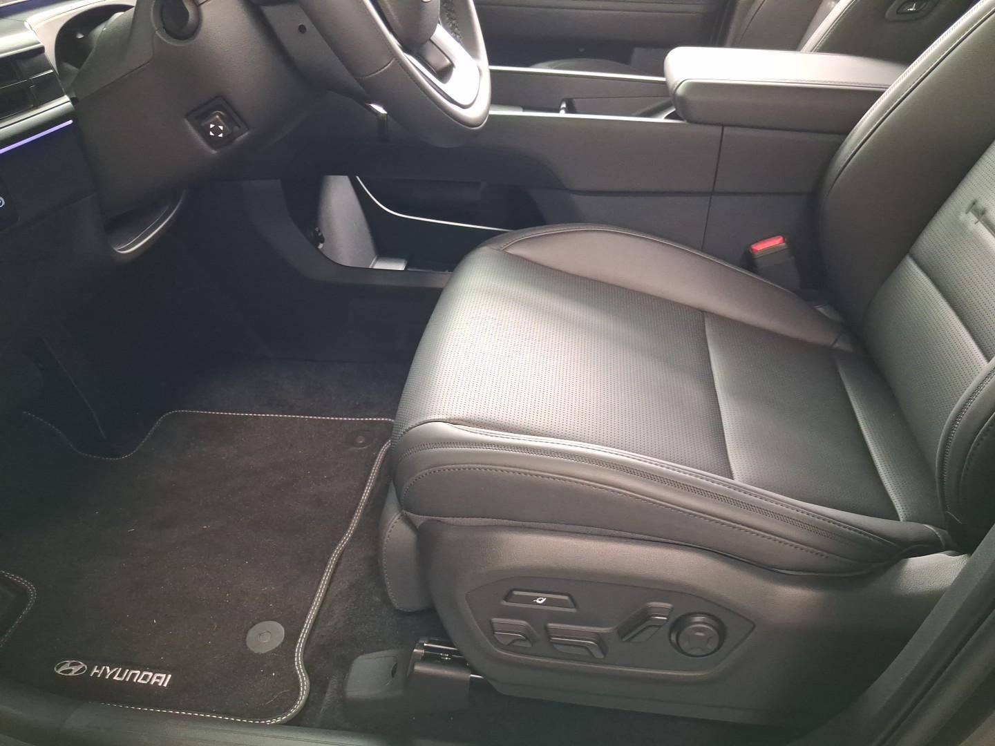 Hyundai SANTA FE - Bild 10