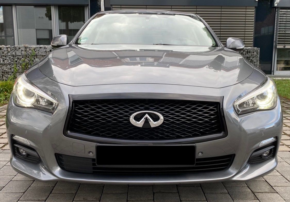 INFINITI Q50