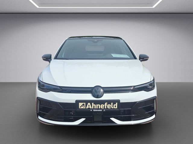Golf VIII R BLACK EDITION Pano 360° AHK LED