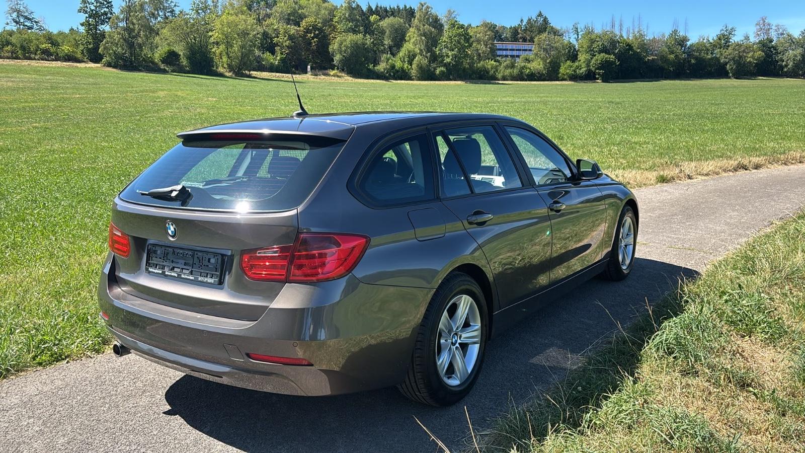 BMW 318d Touring  1. Hand Tüv neu