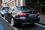 BMW 330i E90 |Reihensechser |Leder - BMW 330 aus 2005: 330i