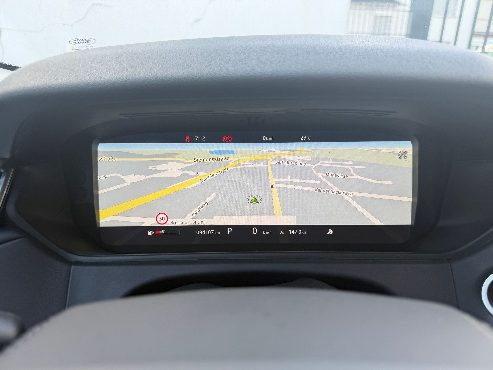 Fahrzeugabbildung Land Rover Range Rover Velar SE/PANO/KAMERA/MERIDIAN/MASSAG