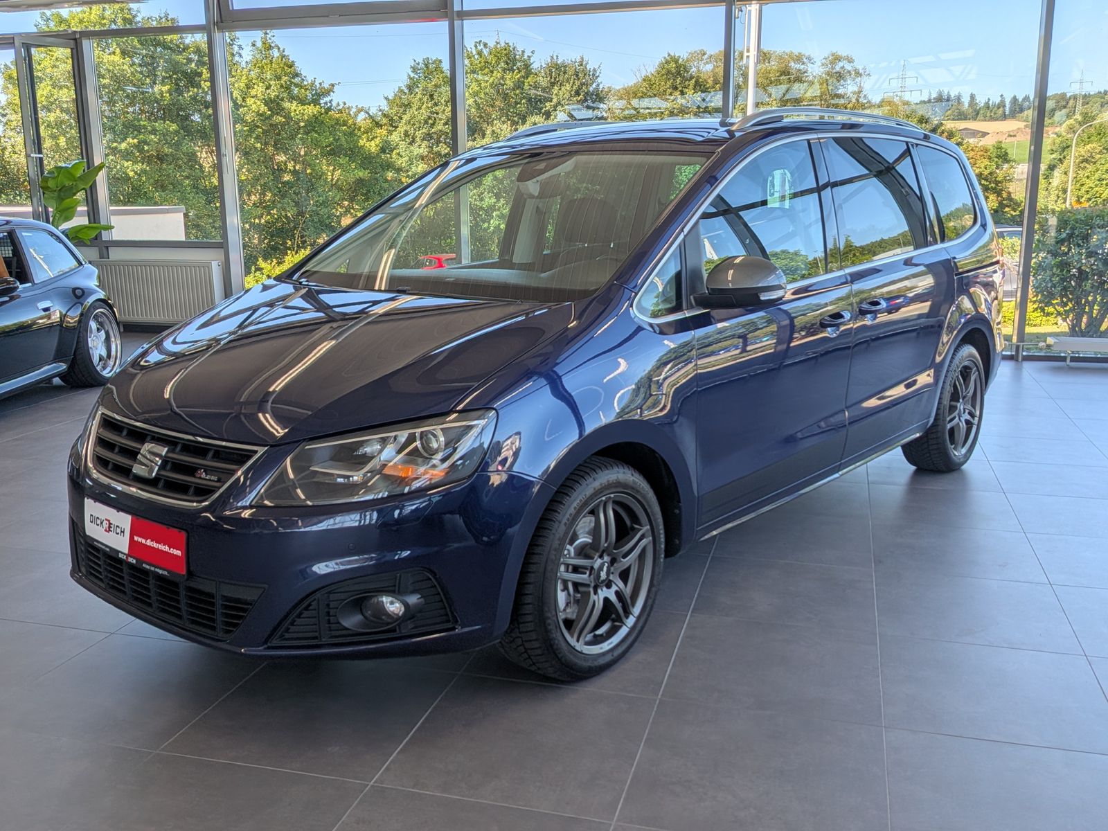 Fahrzeugabbildung SEAT Alhambra FR-Line Allrad BI-Xenon Cam 7-Sitz AHK