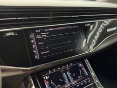 AUDI RSQ8*KERAMIK*305kmh*MASSAGE*B&O*HEADUP*PANO*AHK*