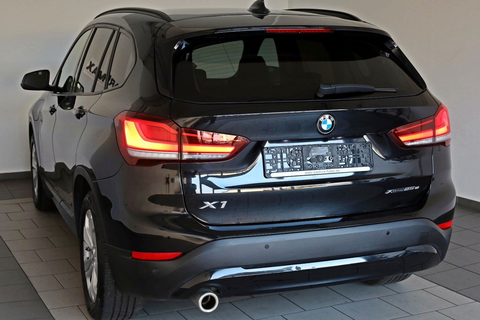 Fahrzeugabbildung BMW X1 xDrive 25 e Advantage,Leder,Navi,LED,HUD,SH