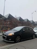 Fiat Punto 1,4 Sport - Fiat Punto Sport mit Benzin-Antrieb