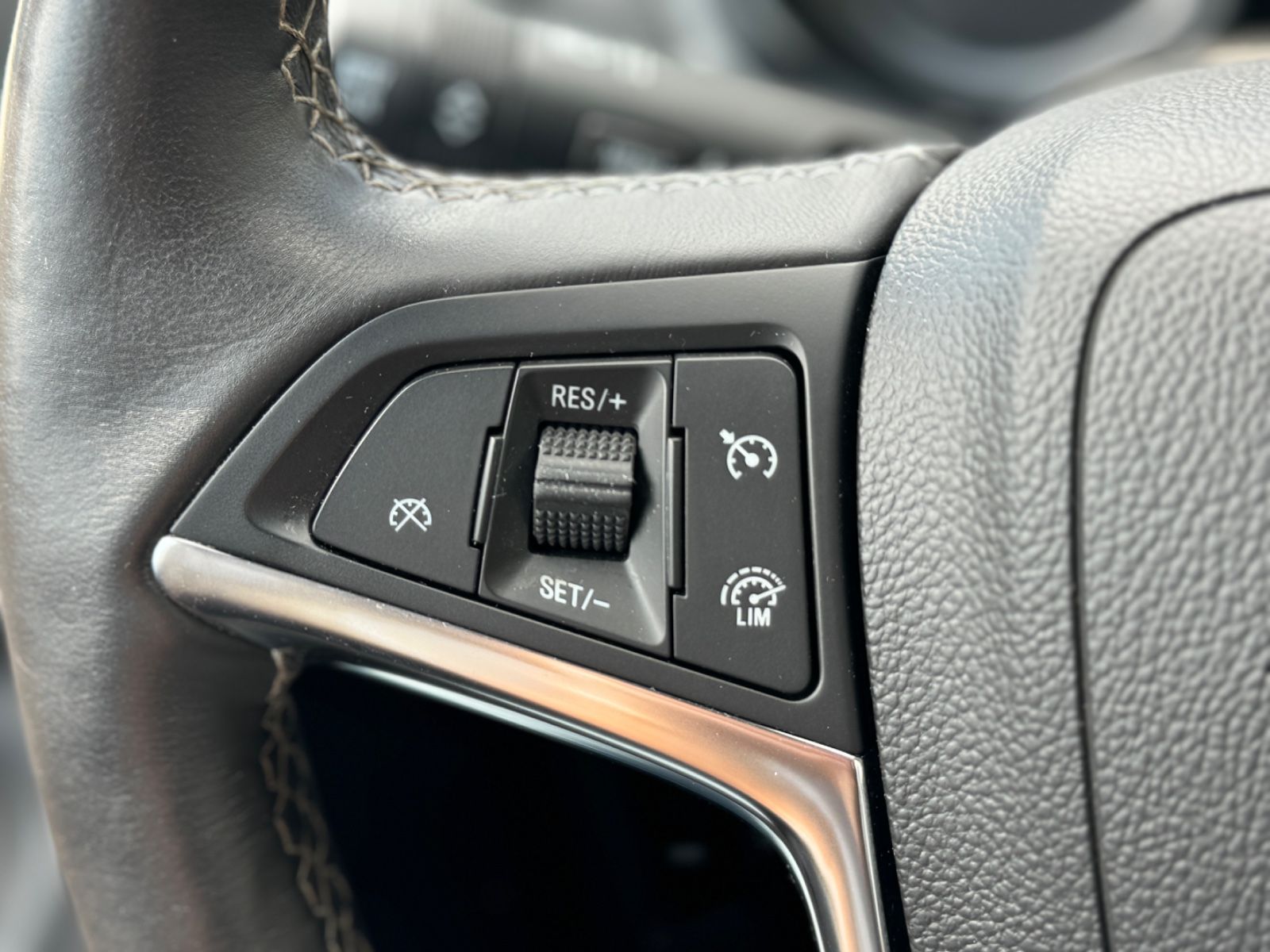 Fahrzeugabbildung Opel Mokka Innovation ecoFlex/I.Hd/Kam./Navi./LED/Xen