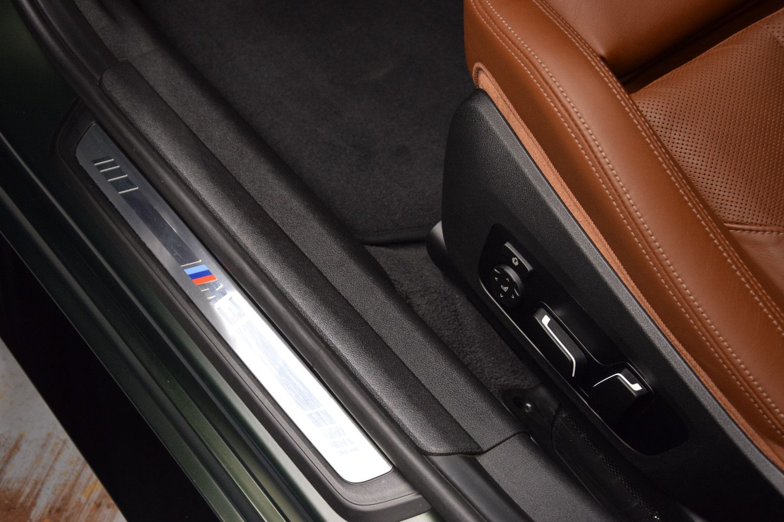 Fahrzeugabbildung BMW M3 Touring xDrive Competition Akrapovic Anlage