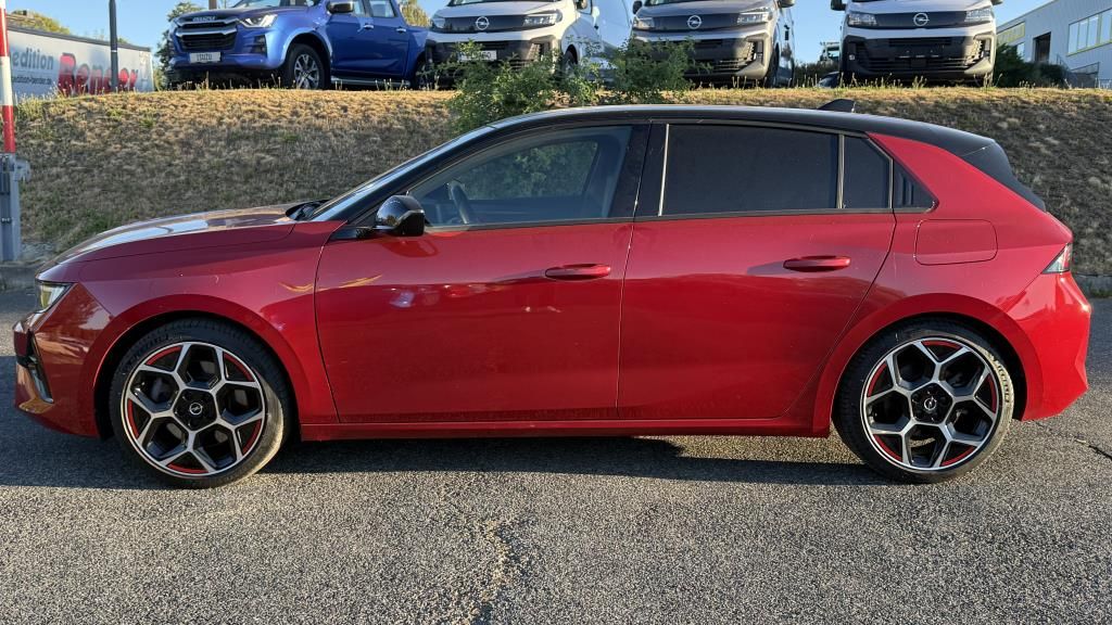 Autohaus Zimpel - Opel Astra GS PHEV 1.6T 360Kamera+Navi+HUD+SHZ+LHZ+LE - Bild 8 Autohaus Zimpel - Opel Astra GS PHEV 1.6T 360Kamera+Navi+HUD+SHZ+LHZ+LE - Bild 8