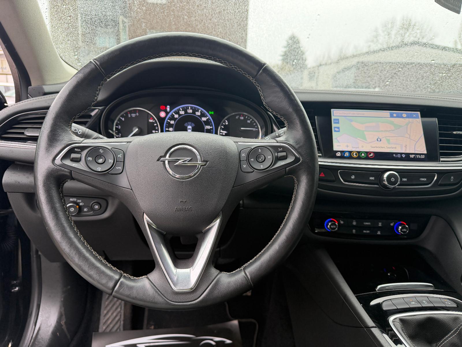Opel Insignia B 1.5 CDTi Edition Navi LED SHZ PDC AHK