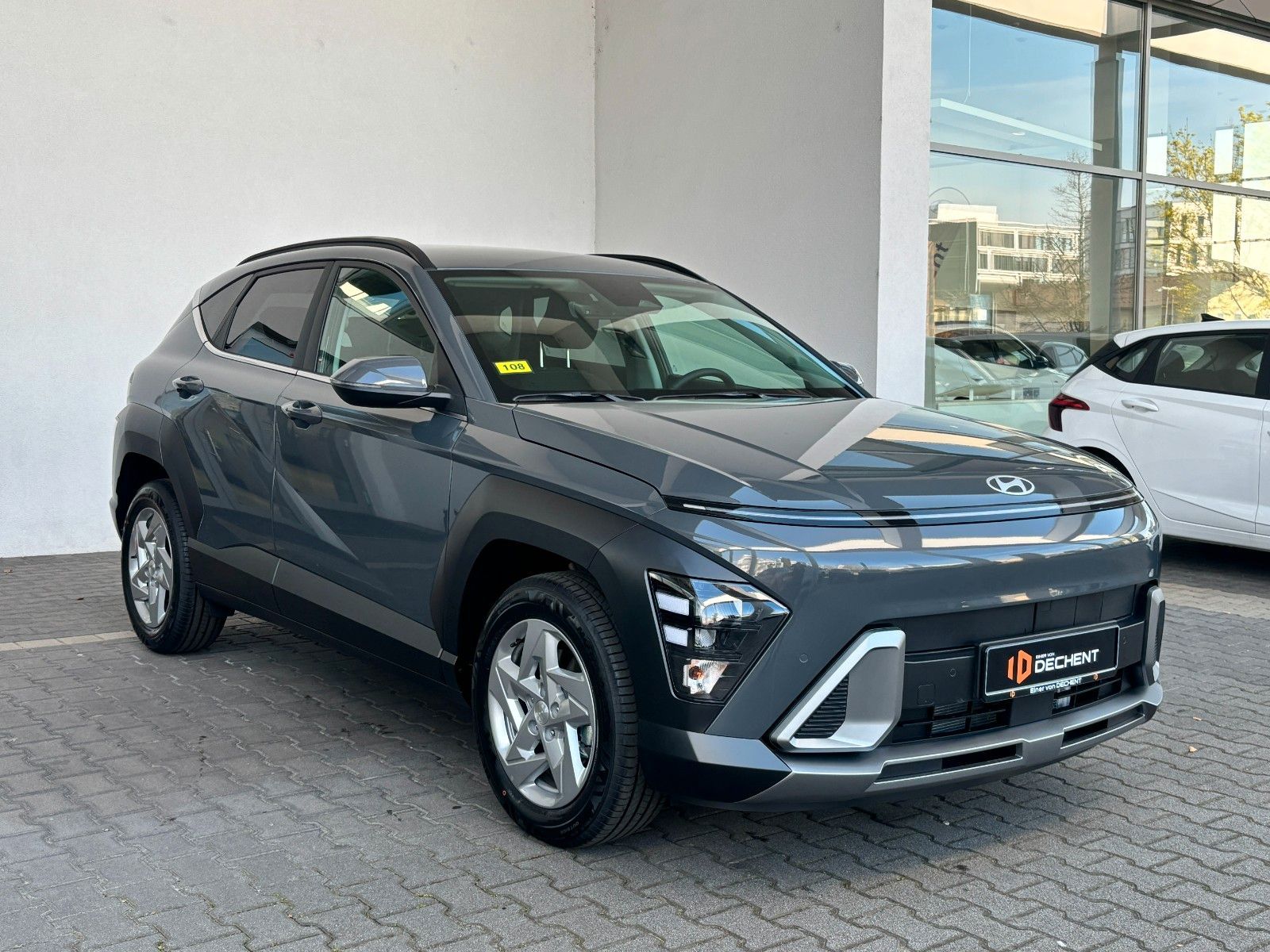 Fahrzeugabbildung Hyundai Kona 1.6 T-GDI Trend KlimaA,LED,Navi,SHZ,el.Heck