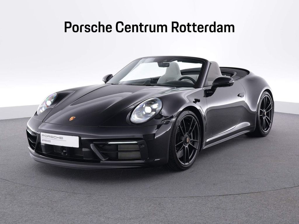 Porsche 992 Carrera 4 GTS Cabrio