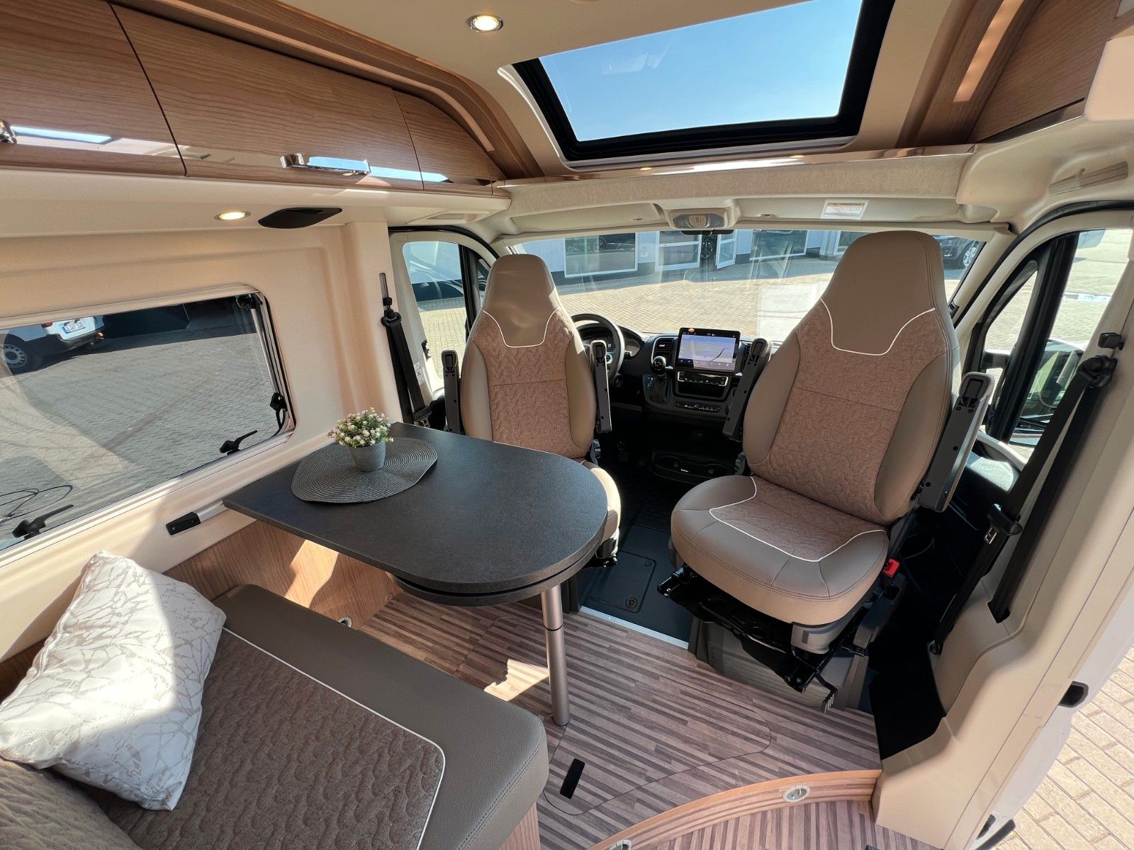 Fahrzeugabbildung Malibu Van Comfort GT 640 LE großer Kühlschrank