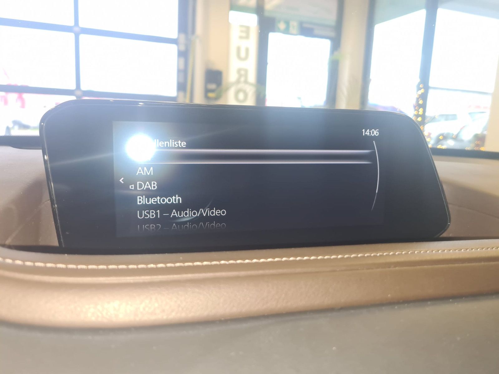 Fahrzeugabbildung Mazda CX-30 Selection 2WD/ 8.FACH BEREIFT/ AHK/ NAVI