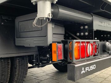 Bild 10 FUSO Canter 7C15 Dreiseitenkipper AHK