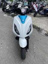 Piaggio 1 + 45 km/h e-Roller NUR 439 KM Keyless u.m. - Offers