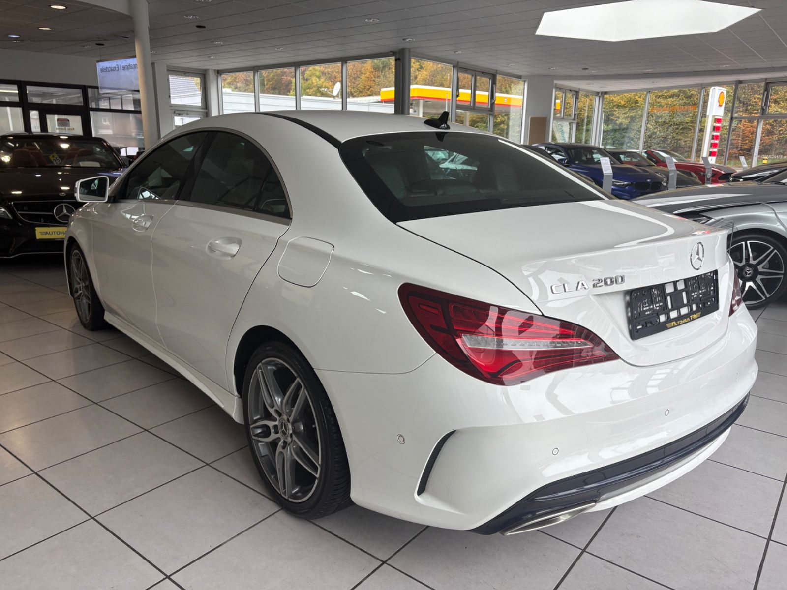 Fahrzeugabbildung Mercedes-Benz CLA 200 *AMG-Line*