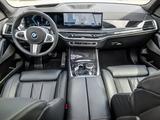 BMW X7 xDrive40d M Sport HUD PANO ACC AHK RFK NAVI - BMW X7: M