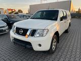 Nissan Navara Pickup Double Cab XE 4X4 TÜV/AU NEU - gebrauchte Nissan Navara aus dem Jahr 2011