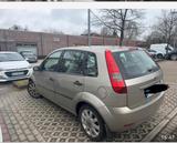 Ford Auto Austra - Ford Aerostar mit Benzin-Antrieb
