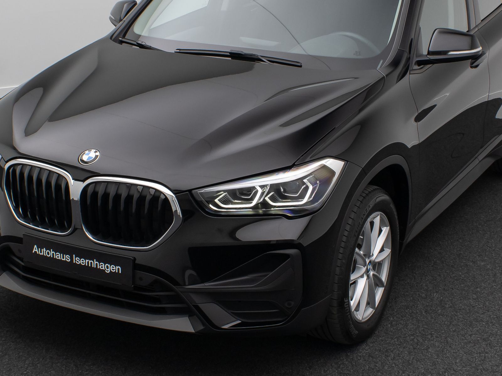 Fahrzeugabbildung BMW X1 sD18i Kamera DAB Geschwindig Komfort AppleCar