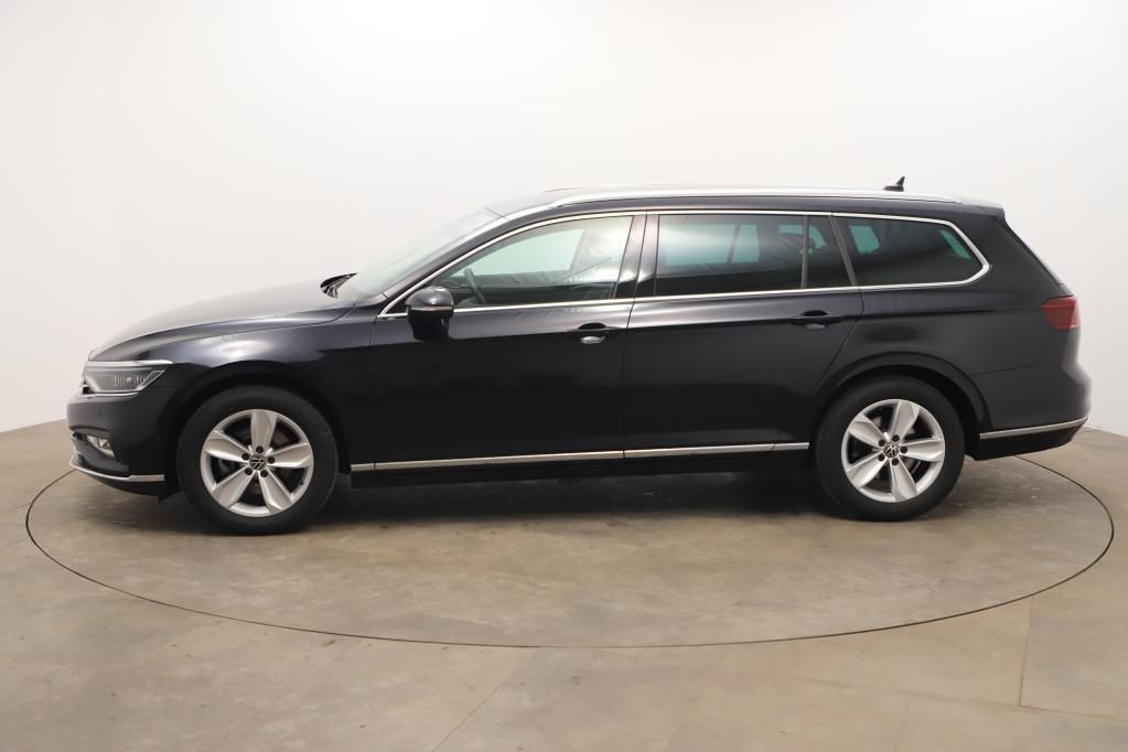 Volkswagen Passat Variant Elegance 2.0 TDI SCR PDC*RFK*Klim