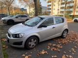 Chevrolet Aveo 1.2 51kW LS+ LS+ - silberne Chevrolet Aveo