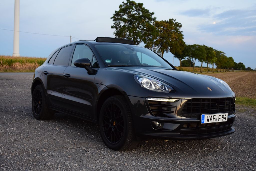 Image of Porsche Macan