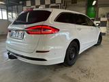 Ford Mondeo Turnier Titanium 2,0TDCI A8 ECOBLUE - Ford Mondeo: Tdci
