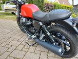 Moto Guzzi V7 Stone wie neu, summer sale
