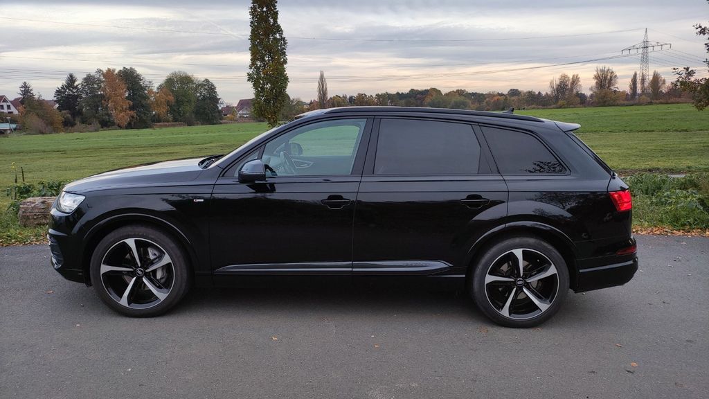 Image of Audi Q7