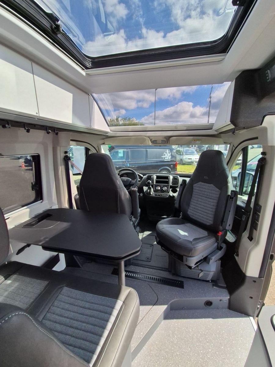 Fahrzeugabbildung Adria Twin Supreme 600 SPB Luftfeder,Dachklima,Pano