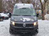 Volkswagen Crafter Kasten Kasten 35 mittellang Hochdach FWD - VW Crafter Gebrauchtwagen in Berlin